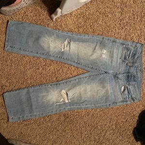 artist crop street AEO blue jeans